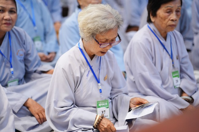 Pháp thoại “Niệm Phật thoát sinh tử” – Thượng toạ Thích Pháp Đăng – KTPT 105