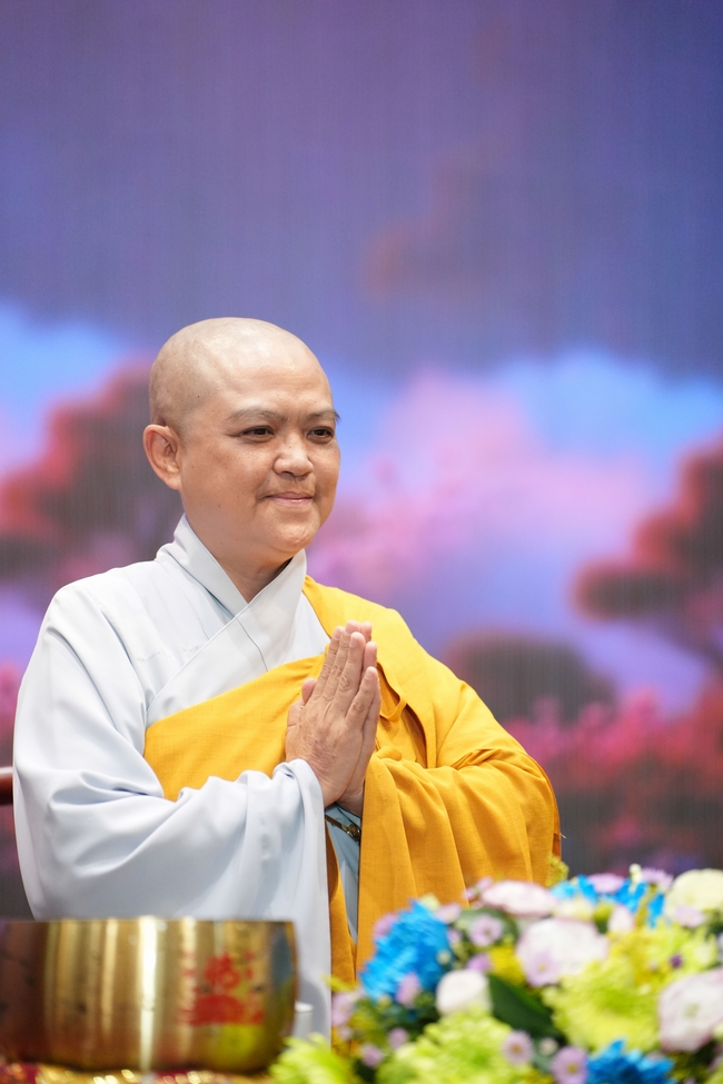 Pháp thoại “Hai pháp cần yếu tăng trưởng huệ tâm” – Ni sư Thích Nữ Hương Nhũ – KTPT 105