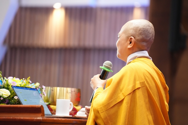 Pháp thoại “Hai pháp cần yếu tăng trưởng huệ tâm” – Ni sư Thích Nữ Hương Nhũ – KTPT 105