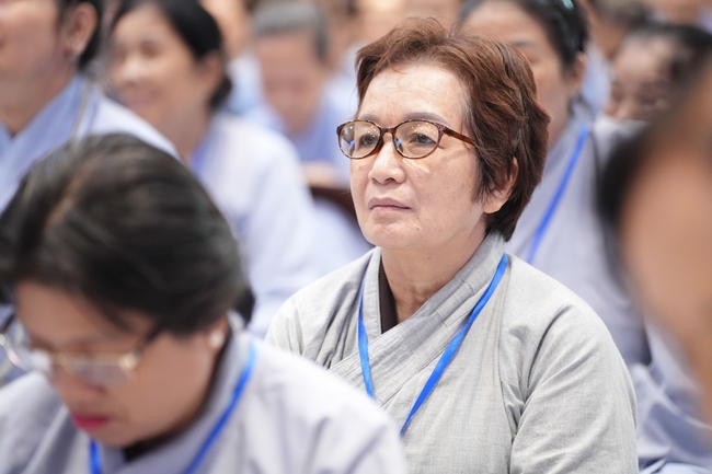 Pháp thoại “Hai pháp cần yếu tăng trưởng huệ tâm” – Ni sư Thích Nữ Hương Nhũ – KTPT 105