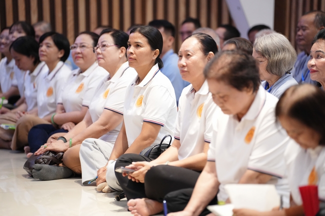 Pháp thoại “Hai pháp cần yếu tăng trưởng huệ tâm” – Ni sư Thích Nữ Hương Nhũ – KTPT 105