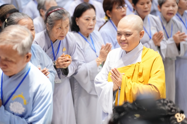 Pháp thoại “Hai pháp cần yếu tăng trưởng huệ tâm” – Ni sư Thích Nữ Hương Nhũ – KTPT 105