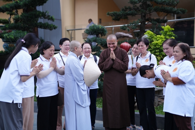 Pháp thoại “Hai pháp cần yếu tăng trưởng huệ tâm” – Ni sư Thích Nữ Hương Nhũ – KTPT 105