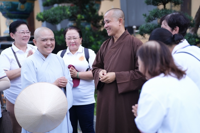 Pháp thoại “Hai pháp cần yếu tăng trưởng huệ tâm” – Ni sư Thích Nữ Hương Nhũ – KTPT 105