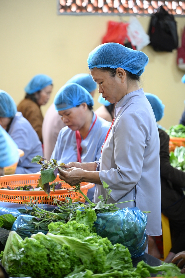 Pháp thoại “Hai pháp cần yếu tăng trưởng huệ tâm” – Ni sư Thích Nữ Hương Nhũ – KTPT 105