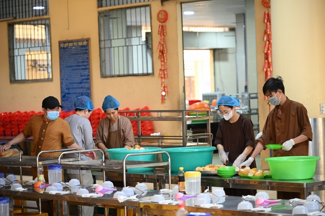 Pháp thoại “Hai pháp cần yếu tăng trưởng huệ tâm” – Ni sư Thích Nữ Hương Nhũ – KTPT 105