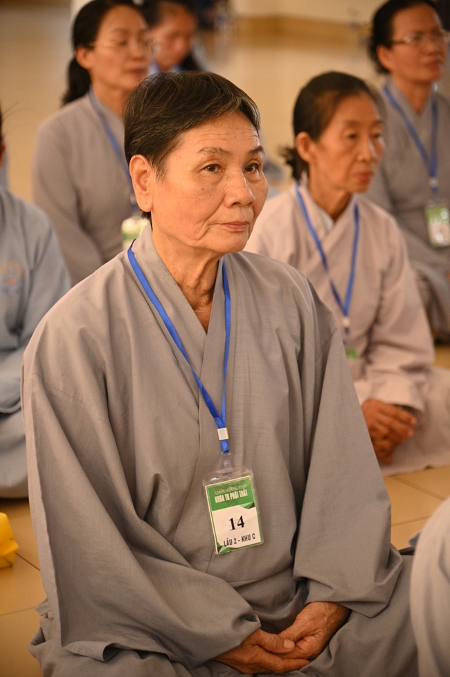 Pháp thoại “Những cạm bẫy trên đường tu” – Ni sư Thích Nữ Như Lan – KTPT 105