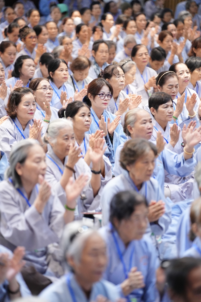Pháp thoại “Những cạm bẫy trên đường tu” – Ni sư Thích Nữ Như Lan – KTPT 105