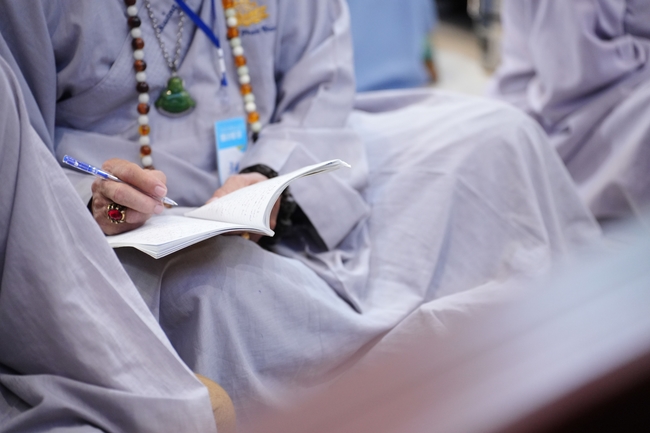 Pháp thoại “Những cạm bẫy trên đường tu” – Ni sư Thích Nữ Như Lan – KTPT 105