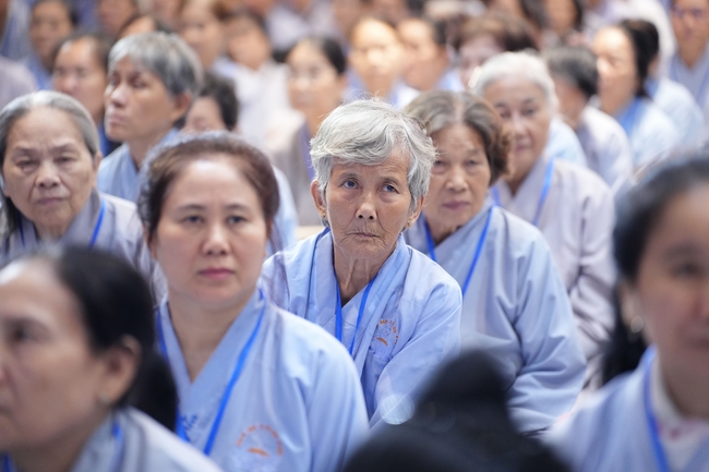 Pháp thoại “Những cạm bẫy trên đường tu” – Ni sư Thích Nữ Như Lan – KTPT 105