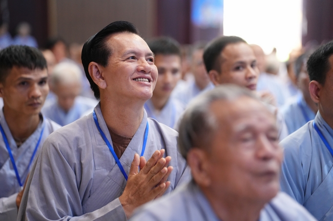 Pháp thoại “Những cạm bẫy trên đường tu” – Ni sư Thích Nữ Như Lan – KTPT 105