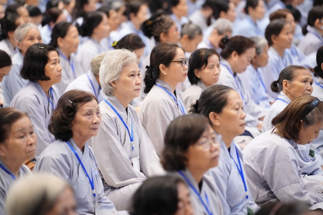 Pháp thoại “Những cạm bẫy trên đường tu” – Ni sư Thích Nữ Như Lan – KTPT 105