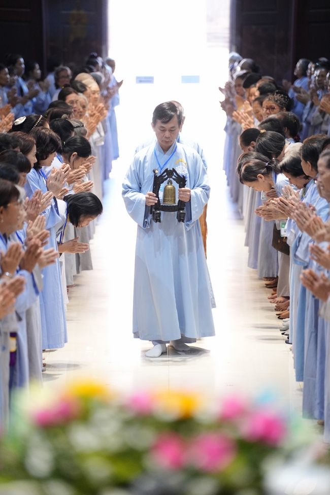 Pháp thoại “Những cạm bẫy trên đường tu” – Ni sư Thích Nữ Như Lan – KTPT 105