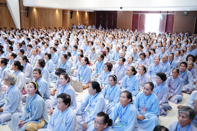 Pháp thoại “Những cạm bẫy trên đường tu” – Ni sư Thích Nữ Như Lan – KTPT 105