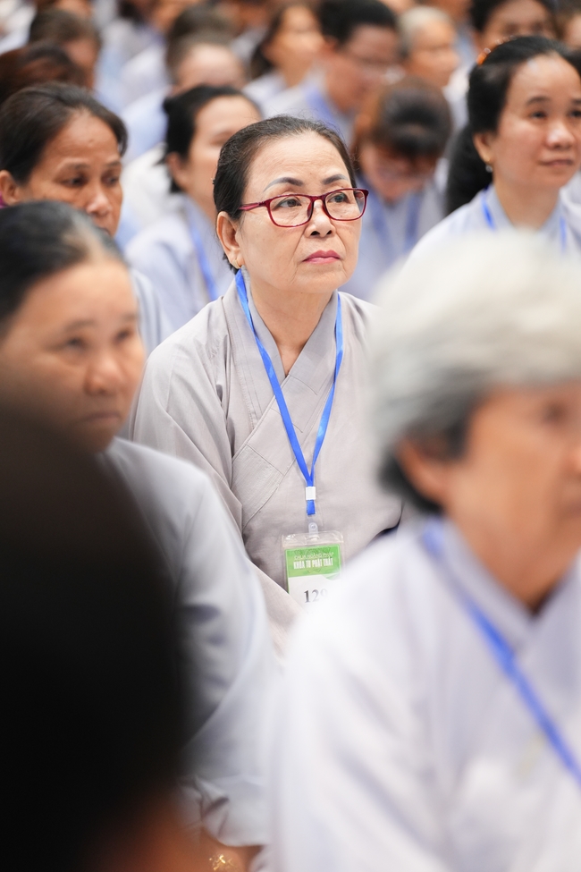 Pháp thoại “Những cạm bẫy trên đường tu” – Ni sư Thích Nữ Như Lan – KTPT 105