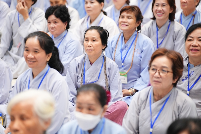 Pháp thoại “Những cạm bẫy trên đường tu” – Ni sư Thích Nữ Như Lan – KTPT 105