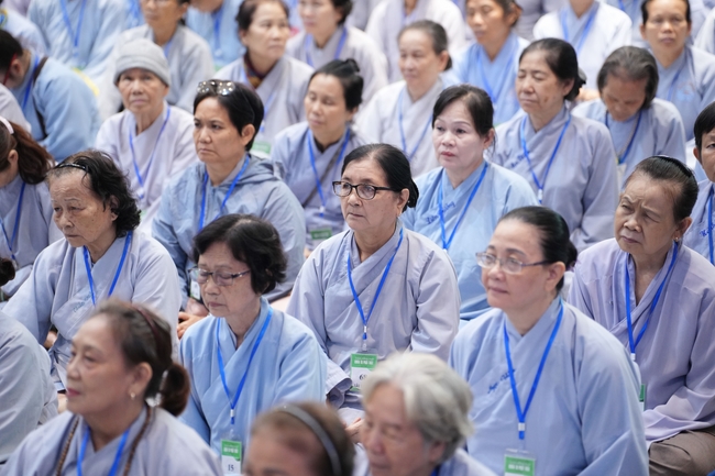 Pháp thoại “Những cạm bẫy trên đường tu” – Ni sư Thích Nữ Như Lan – KTPT 105