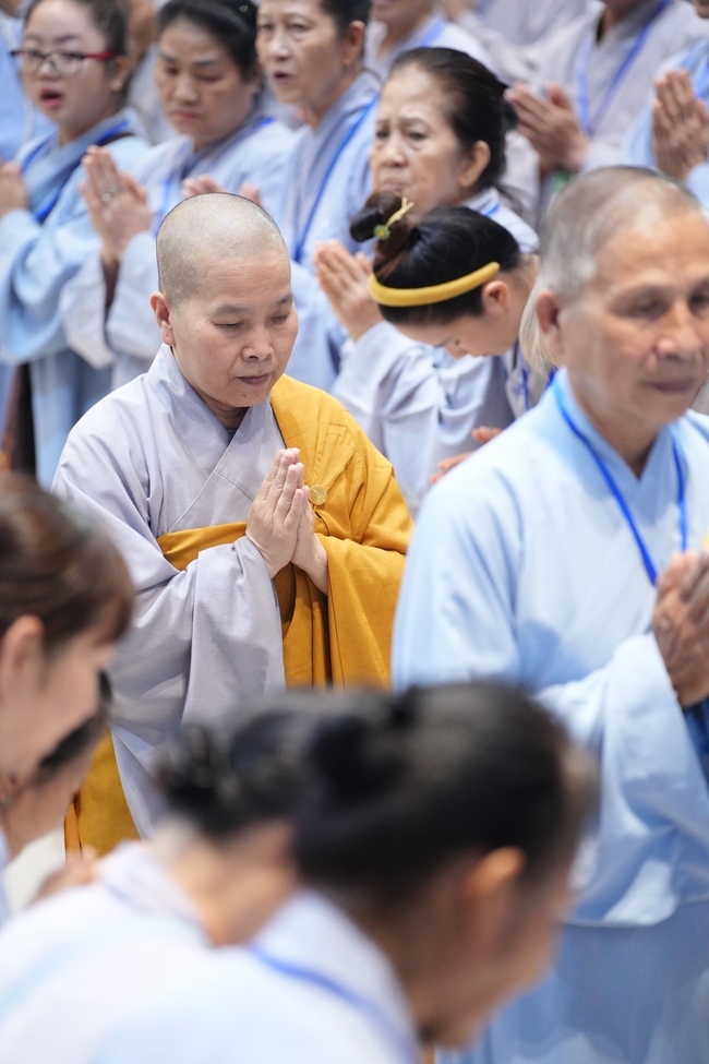 Pháp thoại “Những cạm bẫy trên đường tu” – Ni sư Thích Nữ Như Lan – KTPT 105