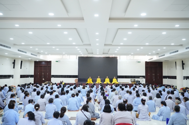 Pháp thoại “Những cạm bẫy trên đường tu” – Ni sư Thích Nữ Như Lan – KTPT 105