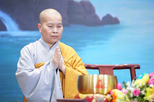 Pháp thoại “Những cạm bẫy trên đường tu” – Ni sư Thích Nữ Như Lan – KTPT 105