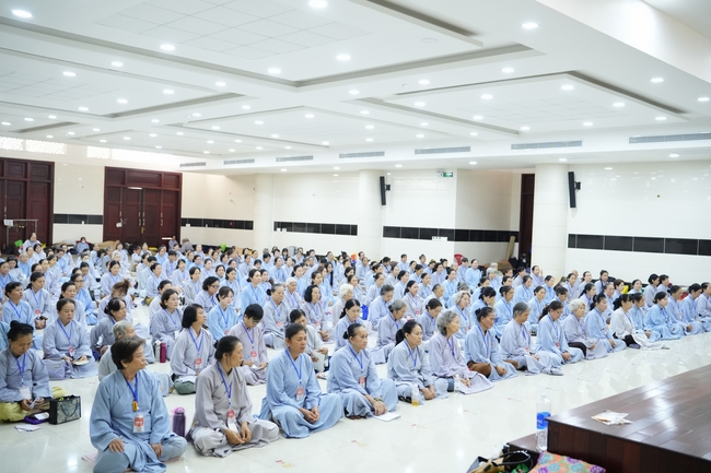 Pháp thoại “Những cạm bẫy trên đường tu” – Ni sư Thích Nữ Như Lan – KTPT 105