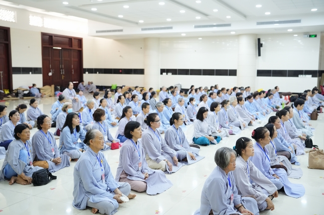 Pháp thoại “Những cạm bẫy trên đường tu” – Ni sư Thích Nữ Như Lan – KTPT 105