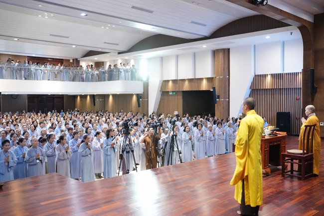 Pháp thoại “Những cạm bẫy trên đường tu” – Ni sư Thích Nữ Như Lan – KTPT 105