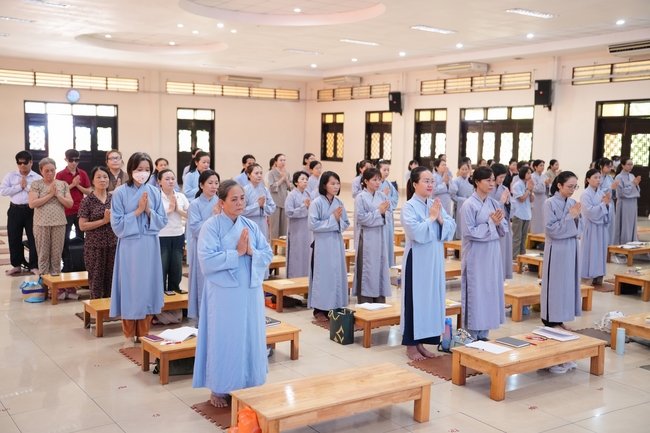 “Applied Dharma Propagation” Class - Dharma Talk: “The Appearance of the Buddha” by Junior Thich Tam Nguyet