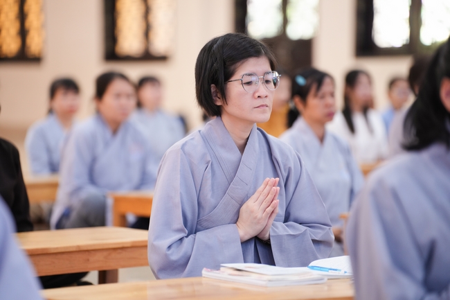 “Applied Dharma Propagation” Class - Dharma Talk: “The Appearance of the Buddha” by Junior Thich Tam Nguyet