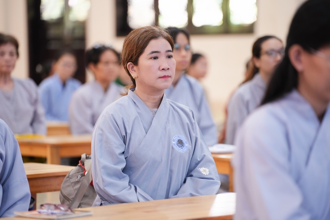 “Applied Dharma Propagation” Class - Dharma Talk: “The Appearance of the Buddha” by Junior Thich Tam Nguyet