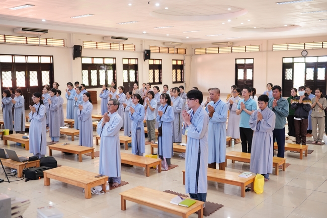 “Applied Dharma Propagation” Class - Dharma Talk: “The Appearance of the Buddha” by Junior Thich Tam Nguyet