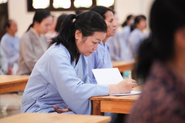 “Applied Dharma Propagation” Class - Dharma Talk: “The Appearance of the Buddha” by Junior Thich Tam Nguyet