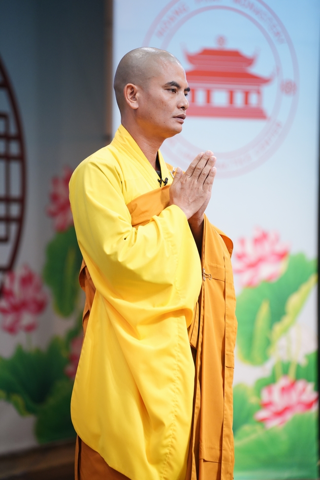 “Applied Dharma Propagation” Class - Dharma Talk: “The Appearance of the Buddha” by Junior Thich Tam Nguyet