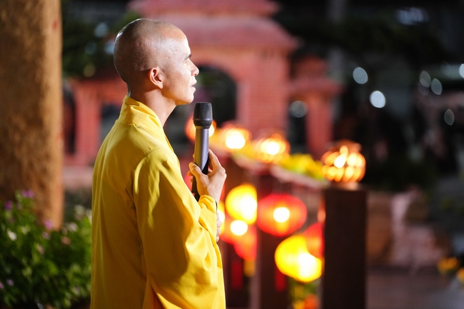 Celebrating the 10th anniversary of Avalokiteshvara ashram, and Seven-year establishing of Hieu-Thuong group