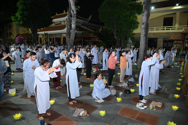 Celebrating the 10th anniversary of Avalokiteshvara ashram, and Seven-year establishing of Hieu-Thuong group