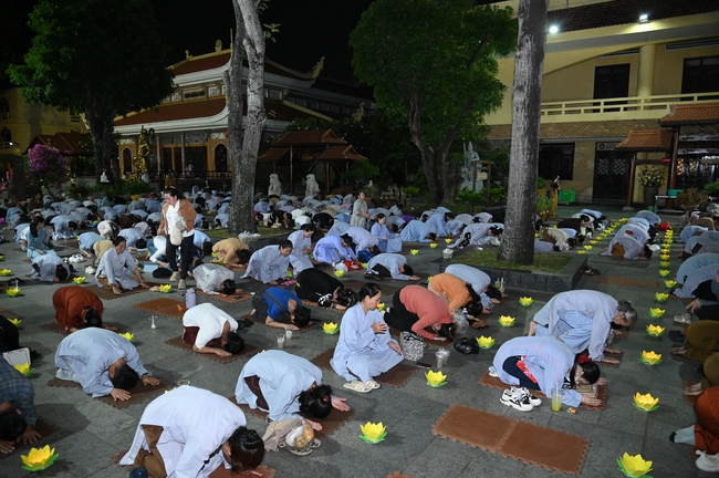 Celebrating the 10th anniversary of Avalokiteshvara ashram, and Seven-year establishing of Hieu-Thuong group