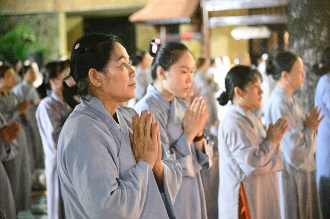 Celebrating the 10th anniversary of Avalokiteshvara ashram, and Seven-year establishing of Hieu-Thuong group