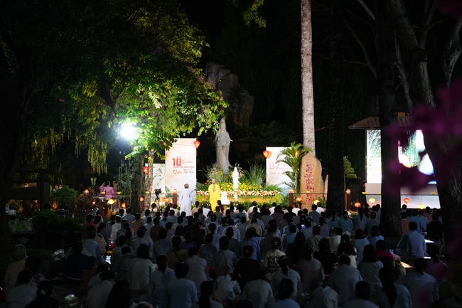 Celebrating the 10th anniversary of Avalokiteshvara ashram, and Seven-year establishing of Hieu-Thuong group