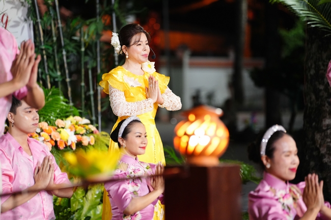 Celebrating the 10th anniversary of Avalokiteshvara ashram, and Seven-year establishing of Hieu-Thuong group