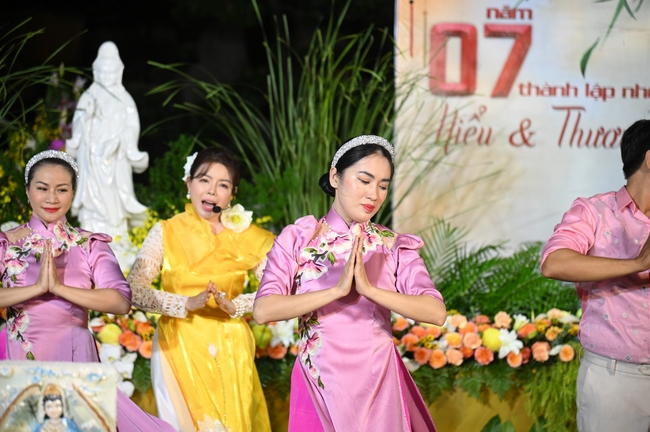 Celebrating the 10th anniversary of Avalokiteshvara ashram, and Seven-year establishing of Hieu-Thuong group