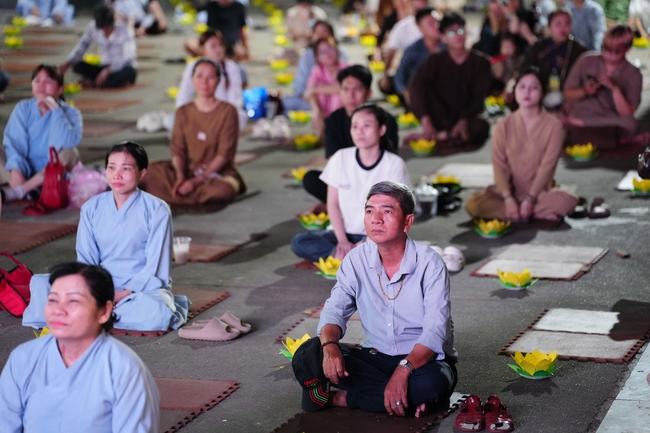 Celebrating the 10th anniversary of Avalokiteshvara ashram, and Seven-year establishing of Hieu-Thuong group