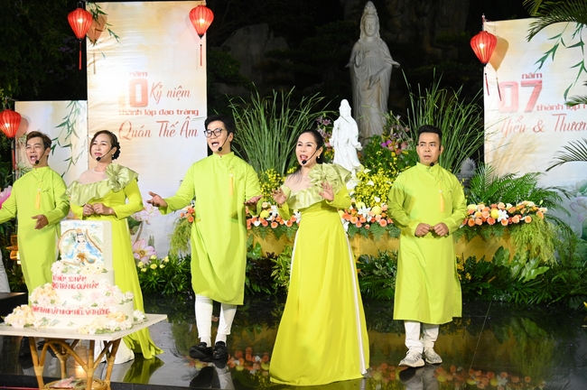 Celebrating the 10th anniversary of Avalokiteshvara ashram, and Seven-year establishing of Hieu-Thuong group