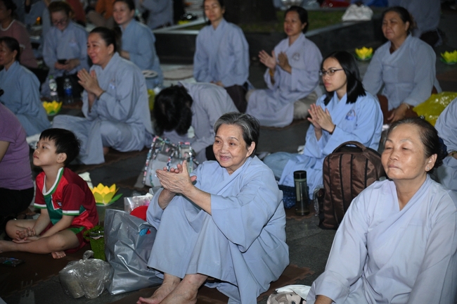 Celebrating the 10th anniversary of Avalokiteshvara ashram, and Seven-year establishing of Hieu-Thuong group
