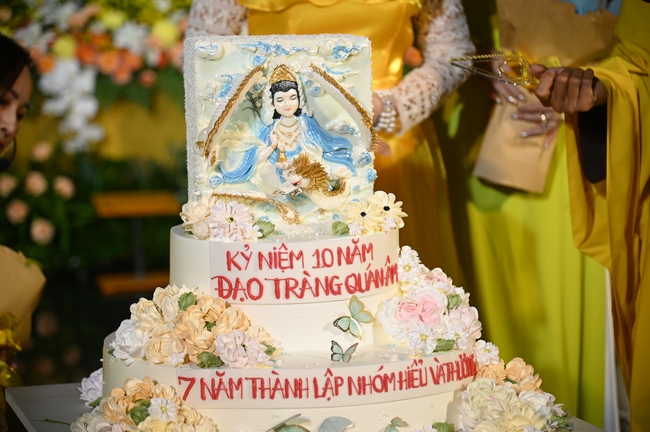 Celebrating the 10th anniversary of Avalokiteshvara ashram, and Seven-year establishing of Hieu-Thuong group