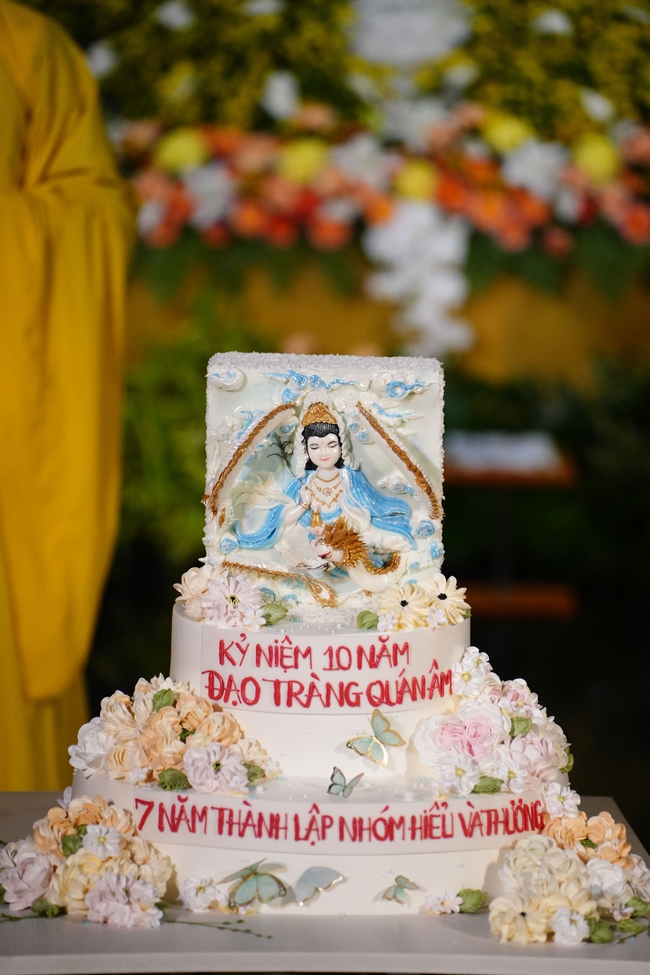 Celebrating the 10th anniversary of Avalokiteshvara ashram, and Seven-year establishing of Hieu-Thuong group