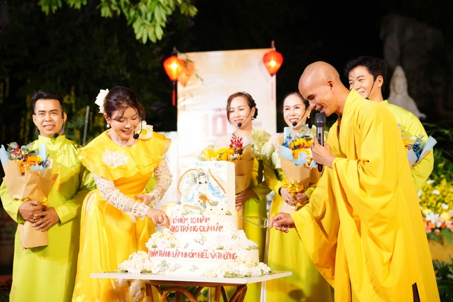 Celebrating the 10th anniversary of Avalokiteshvara ashram, and Seven-year establishing of Hieu-Thuong group