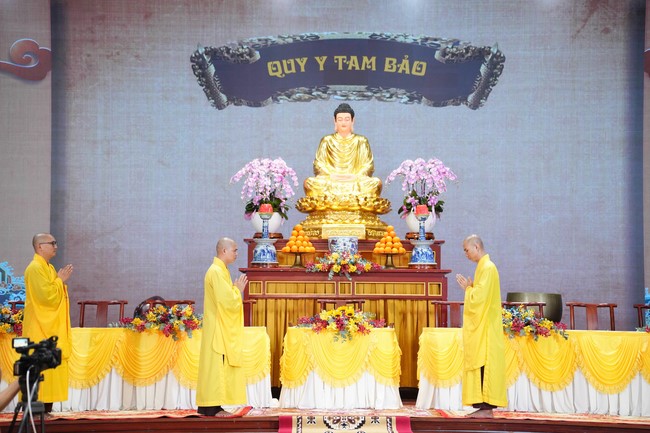 Lễ Quy y Tam Bảo – Lần 1/2025