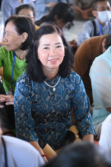 Visiting Truong Phap Pagoda, Hau Giang