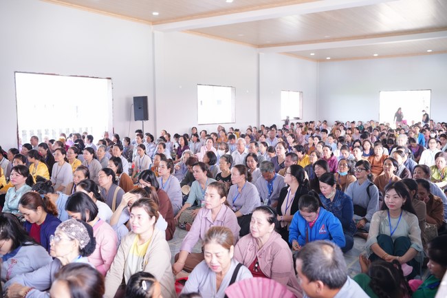 Visiting Truong Phap Pagoda, Hau Giang
