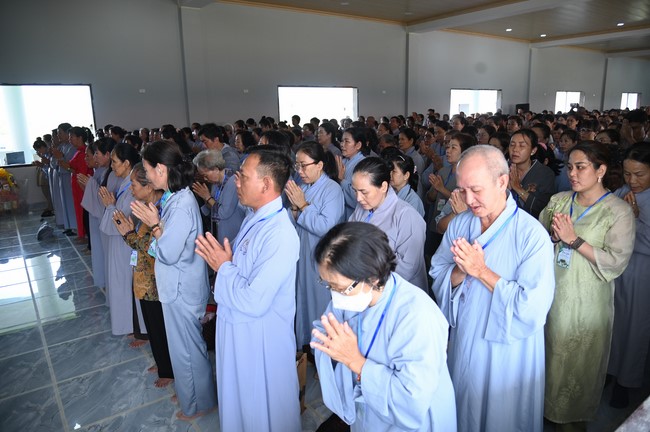 Visiting Truong Phap Pagoda, Hau Giang